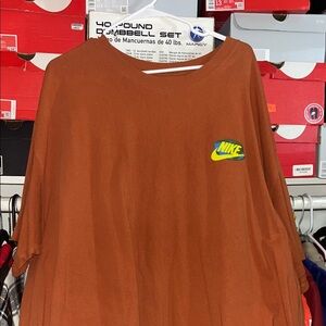 Nike Rust-Brown T-Shirt with Yellow & Blue Logo